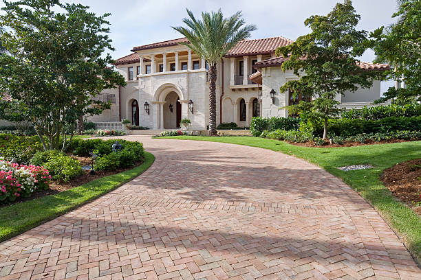 Best Concrete Paver Driveway  in Bloomgton, IN